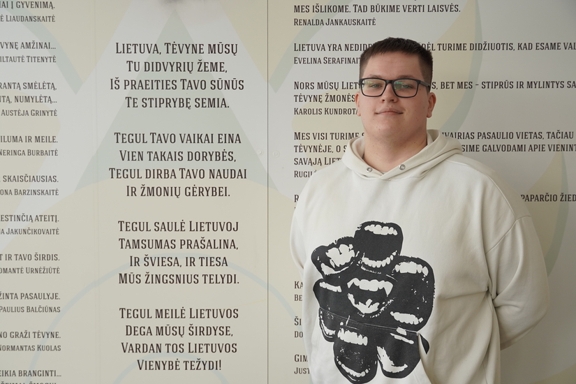 Pasiekimai_2026_-_Ignas_Narkevicius_IIIa_-_anglu_kalbos_olimp_I_vieta
