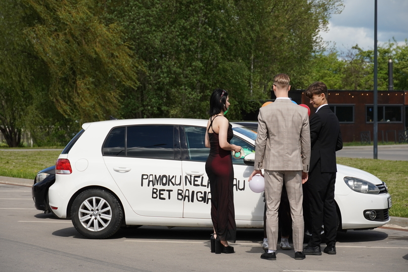 DSC09901~0.JPG